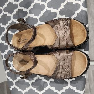 Clarks bendables Sandals, Size 8 1/2